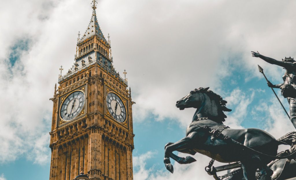 Rami Cassis discusses the outlook for banking and financial services after Brexit with the BBC